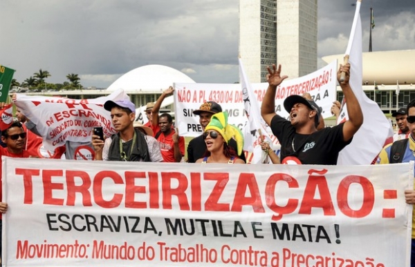 Imagem de Não à Terceirização: CUT prepara manifestação na Câmara dos Deputados nesta terça (21)
