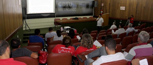Imagem de Pernambuco: Metroviários aprovam pauta de reivindicações da Campanha Salarial 