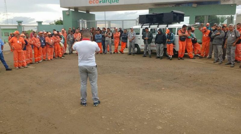 Imagem de Jacareí (SP): Motoristas na coleta de lixo fazem paralisação 
