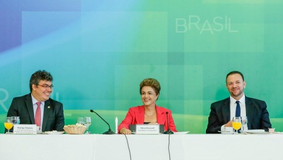 Imagem de Dilma: “Vamos retomar o crescimento econômico em 2016