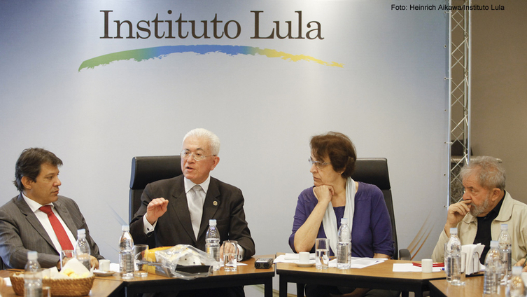 Imagem de Lula: “A escola tem que fazer parte da vida das pessoas como a novela faz”