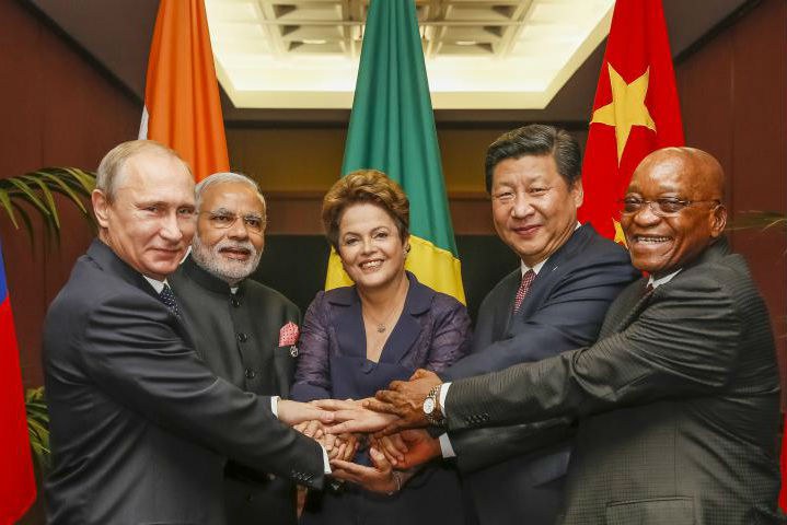 Imagem de Banco dos Brics é oficializado e terá US$ 100 bi para projetos de infraestrutura