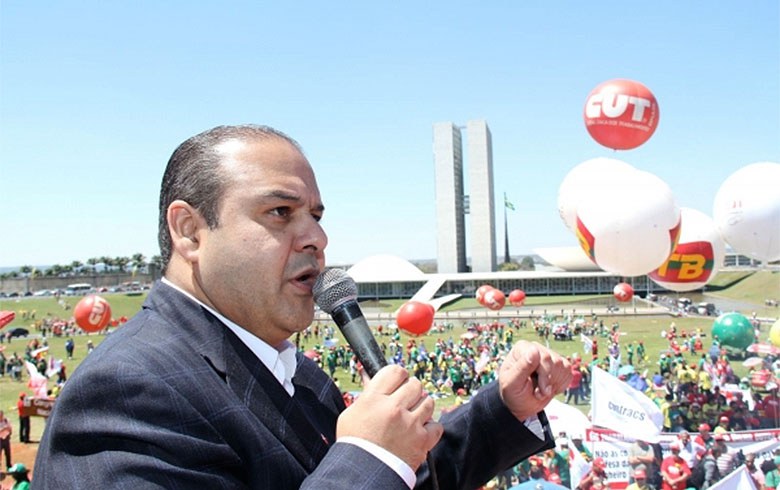 Imagem de Presidente da CUT é recebido por Dilma e defende mudanças em MPs