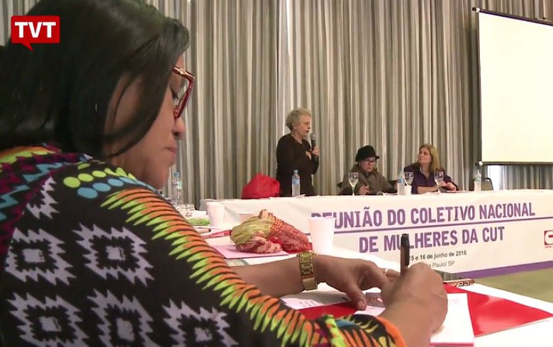 Imagem de Mulheres cutistas debatem estratégias contra retrocessos do governo golpista 