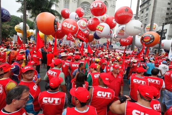 Imagem de Não ao retrocesso: CNTTL  participa da luta em defesa do emprego e garantia dos direitos