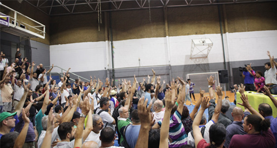 Imagem de SP: Metroviários rejeitam proposta de PR, mas suspendem greve

