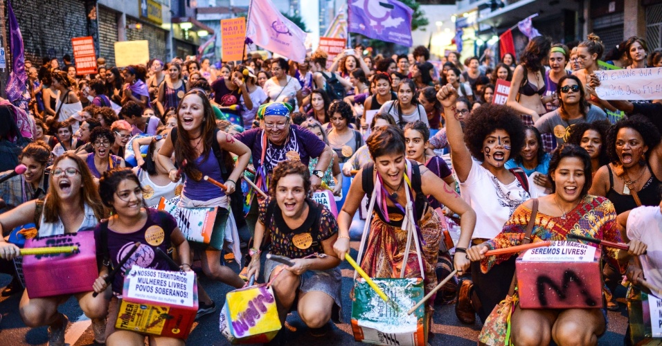 Imagem de Mulheres no Rio  e São Paulo sairão às ruas em defesa da democracia e contra o golpe  nesta terça-feira (5) 