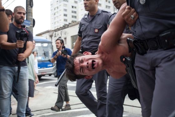 Imagem de Em nota, CUT repudia ação do governo Alckmin contra estudantes