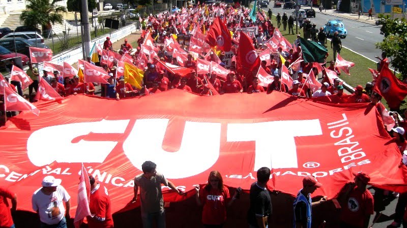 Imagem de Em nota, CUT quer a Dilma que o povo elegeu