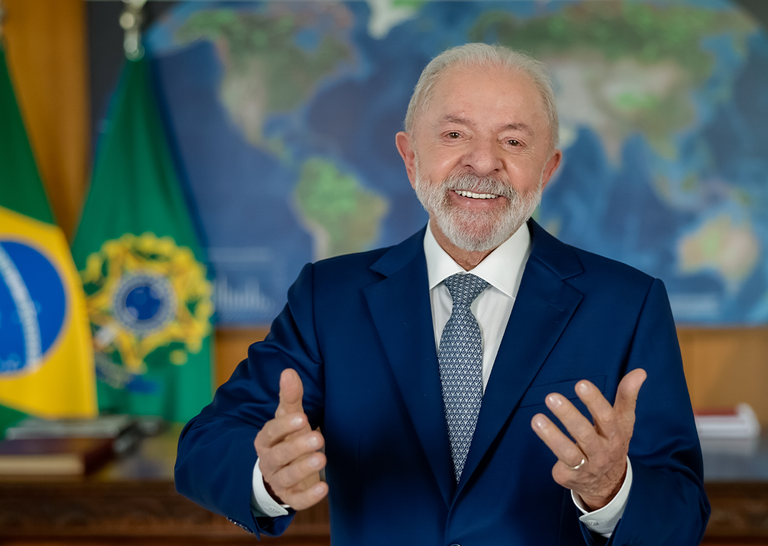 Imagem de Imposto de Renda zero troca privilégio de poucos por direitos para a maioria, diz Lula