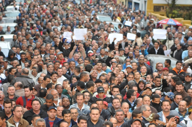 Imagem de ABC: Rodoviários farão assembleia para definir estratégia na greve geral no dia 28 