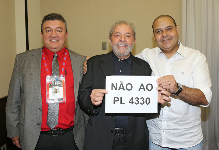 Imagem de Lula: “Não deixar aprovar o PL 4330 é uma questão de honra para a classe trabalhadora”