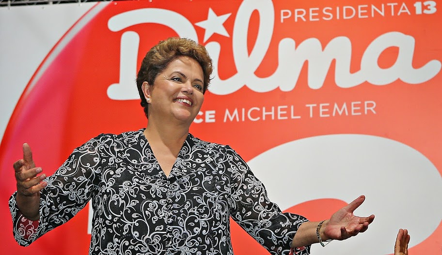 Imagem de Datafolha: Dilma abre vantagem e está com 52% das inteções de voto