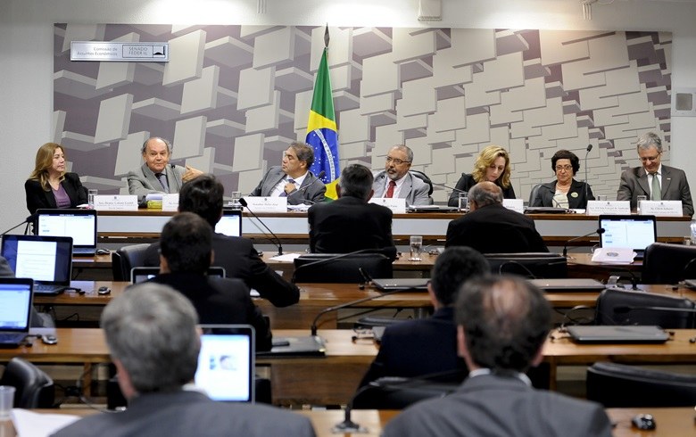 Imagem de Brasília: Em CPI do Senado, economistas desmentem déficit da Previdência