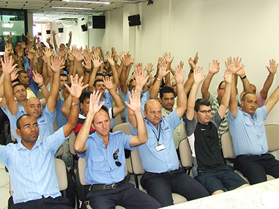 Imagem de Sorocaba: Rodoviários entregam pauta de reivindicações da Campanha Salarial para empresas