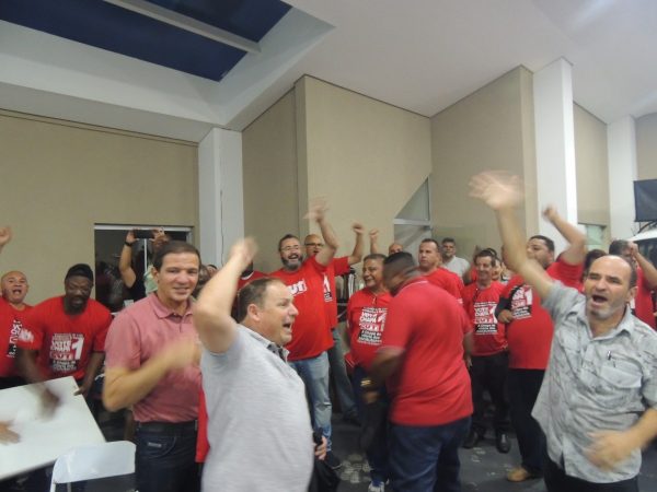 Imagem de CNTTL parabeniza vitória da Chapa 1 dos Condutores do Vale do Paraíba