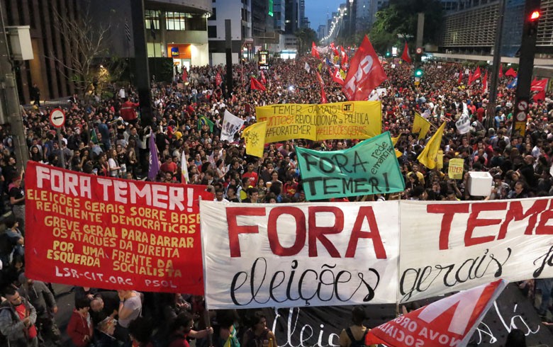 Imagem de Fora Temer na Avenida Paulista reúne 100 mil pessoas 