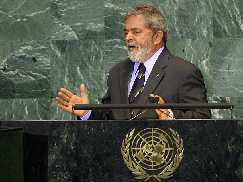 Imagem de Lula: O mundo precisa de governos que pensem no futuro da juventude, que pensem em um mundo melhor, sem guerras”