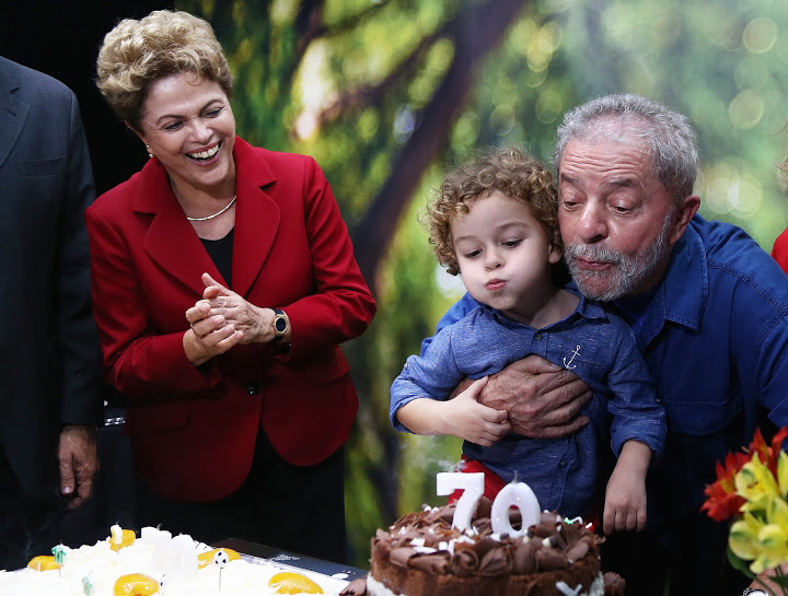 Imagem de Dilma participa de aniversário de Lula e frisa: 