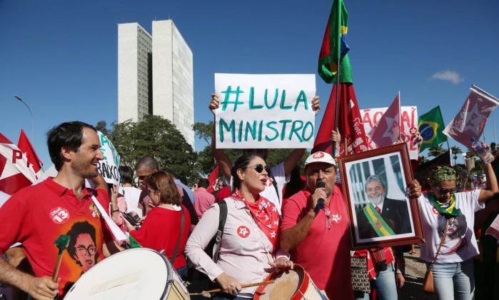Imagem de “Lula no governo facilita construção de saída para o momento político que o país vive”