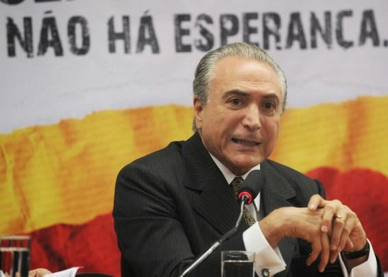 Imagem de Forbes: “Governo golpista pode levar Brasil de volta à dependência do FMI”