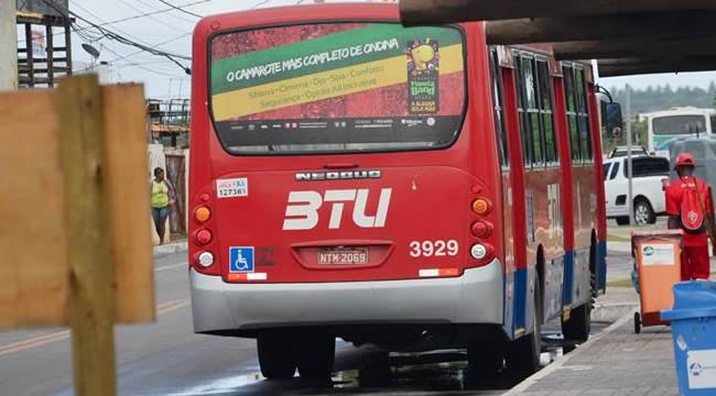 Imagem de Bahia: Após intervenção do Sindicato, publicidade no vidro traseiro dos ônibus será proibida