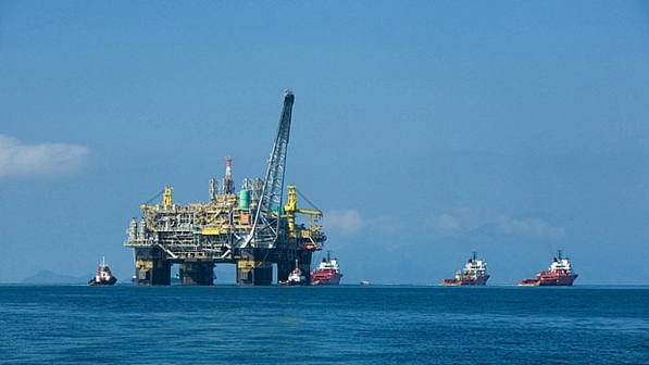 Imagem de Brasil tem 176 bilhões de barris de petróleo e gás no Pré-sal