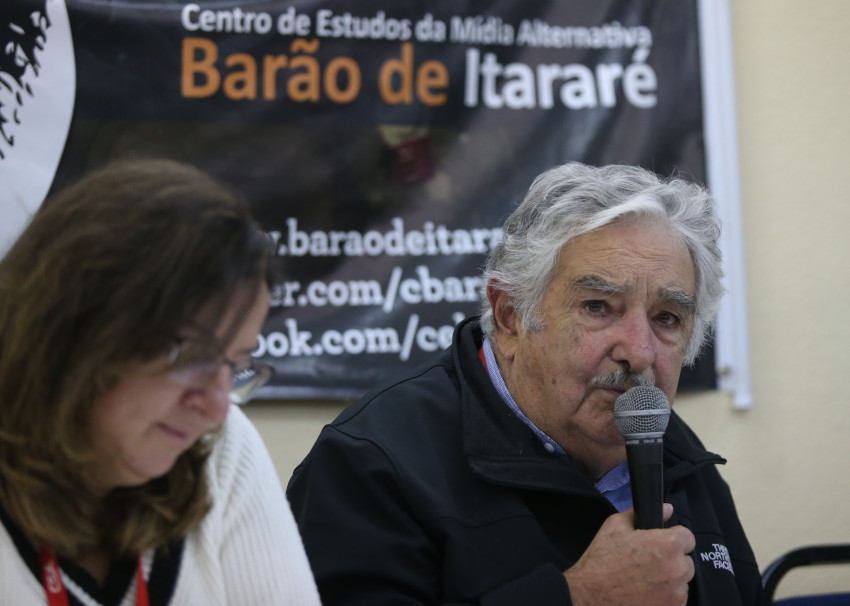 Imagem de Mujica: “Os únicos derrotados são os que deixam de lutar” 