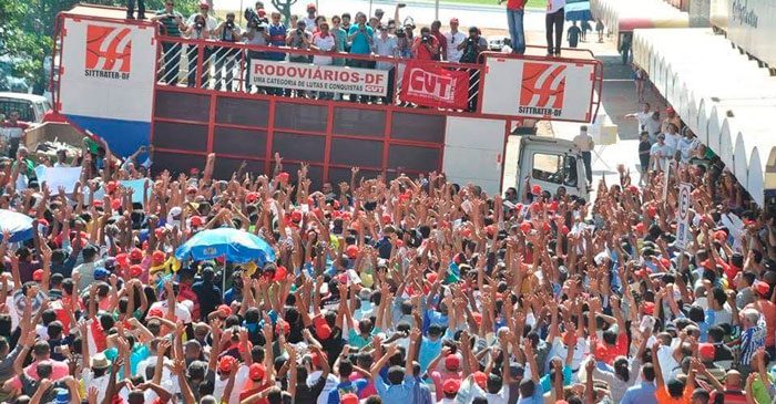 Imagem de Brasília: Audiência de conciliação entre rodoviários e empresas termina sem acordo