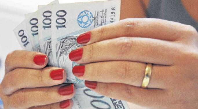 Imagem de IBGE: Mulheres ganham 80% do salário dos homens