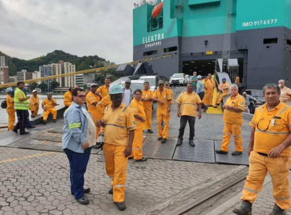 Imagem de Espírito Santo: Portuários avulsos paralisam atividades no Terminal de Vila Velha