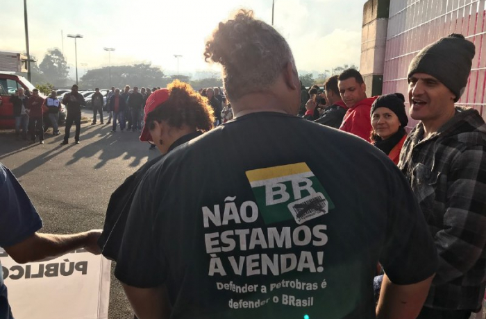 Imagem de Petroleiros garantem que greve não provocará falta de combustíveis e gás