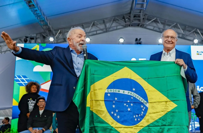 Imagem de Proteger empregos é uma das prioridades do governo contra o tarifaço. Saiba mais