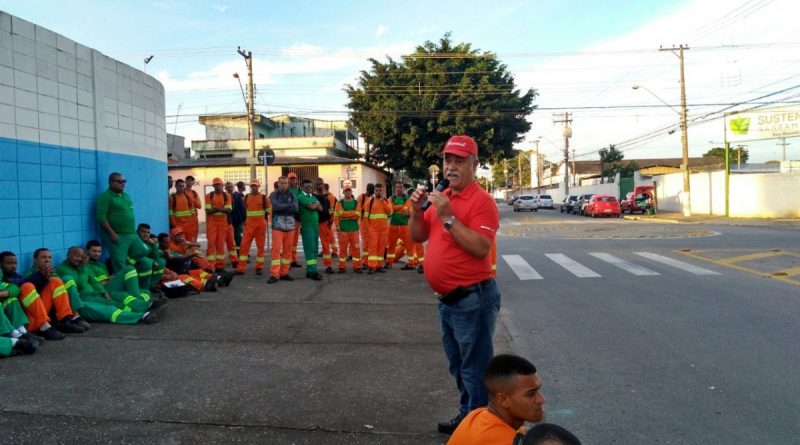 Imagem de São José dos Campos: Trabalhadores na coleta de lixo fazem greve 