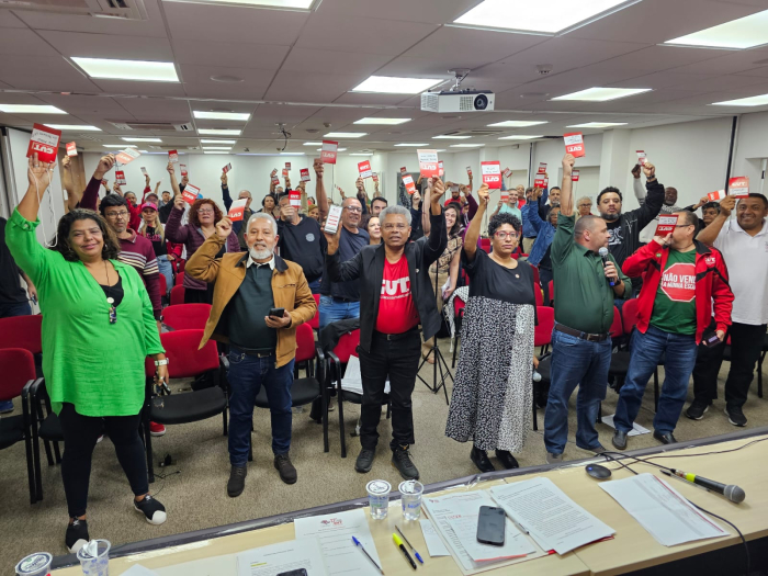 Imagem de Dirigentes na 17ª Plenária da CUT-SP aprovam estratégias para combater retrocessos e fortalecer a mobilização nas ruas e redes