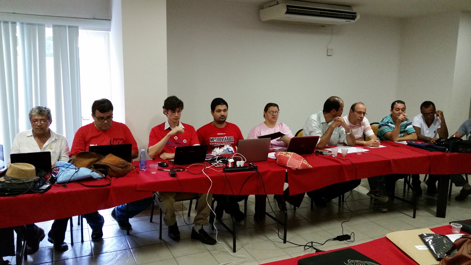 Imagem de Pernambuco: Metroviários iniciam segunda rodada de negociações do Acordo Coletivo de Trabalho 