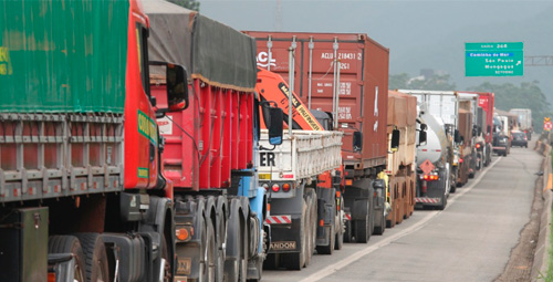 Imagem de Secretaria de Portos inicia monitoramento de caminhões com destino ao Porto de Santos