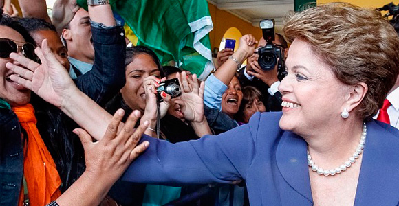 Imagem de Dilma lidera corrida presidencial com 43,7% das intenções de voto