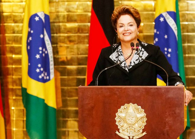 Imagem de Dilma sanciona novo Plano Nacional de Educação
