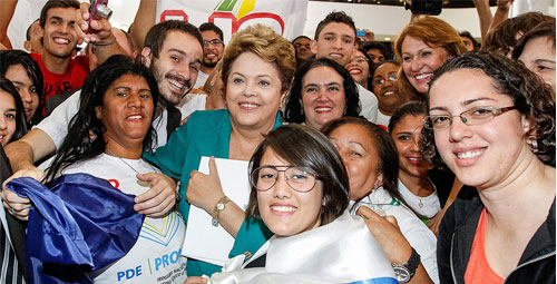 Imagem de IBOPE revela que Dilma venceria primeiro e segundo turnos em 2014 