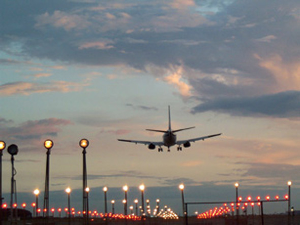 Imagem de Movimento em aeroportos brasileiros cresce acima da média mundial 