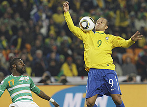 Imagem de Brasil vence Costa do Marfim e anima os torcedores