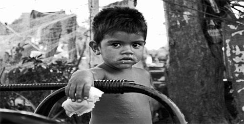 Imagem de 1,4 bilhão de pessoas no mundo vivem em níveis de pobreza