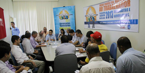 Imagem de Campanha Salarial: Aeroviários e companhias aéreas continuam negociação nesta quarta, 19