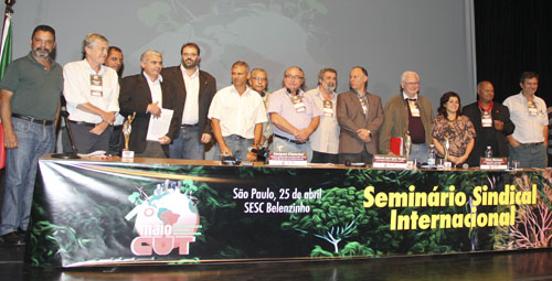 Imagem de CUT/SP participa de assinatura de protocolo para venda de produtos da agricultura familiar