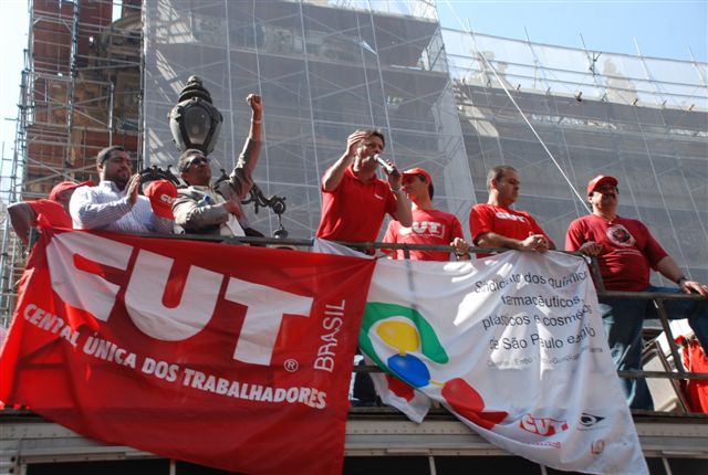 Imagem de CUT defende mudanças no novo FAP e estranha posição da CNI