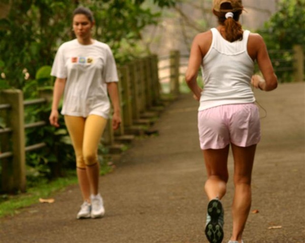 Imagem de Caminhada ajuda a reduzir risco de derrame às mulheres