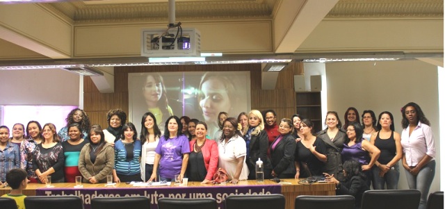 Imagem de “Sem uma reforma política, não ocuparemos espaços nos parlamentos