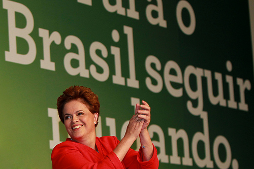 Imagem de Vox Populi mostra Dilma com seis pontos a frente 
