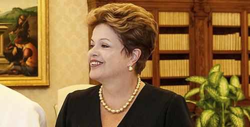 Imagem de Brasileiros apoiam Dilma 
